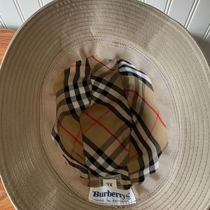 Men’s Burberry classic tan hat